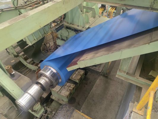 Z275 Metal Roofing Sheets Building Materials PPGI Steel Coils, Color Coated Steel Coil, Prepainted Galvanized Steel Coil